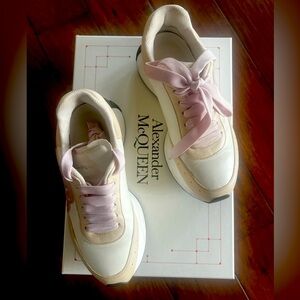 Authentic Alexander McQueen sneakers white light pink very good condition 6.5